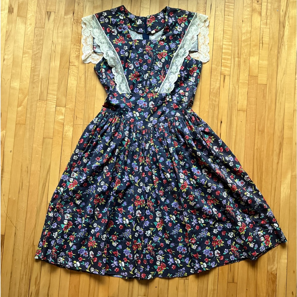 Joni Blair Vintage Floral Dress Prairie Style Short Sleeve Dress